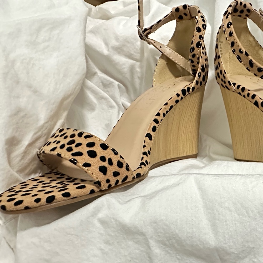 Leopard Print Wedges - Picture 4 of 4